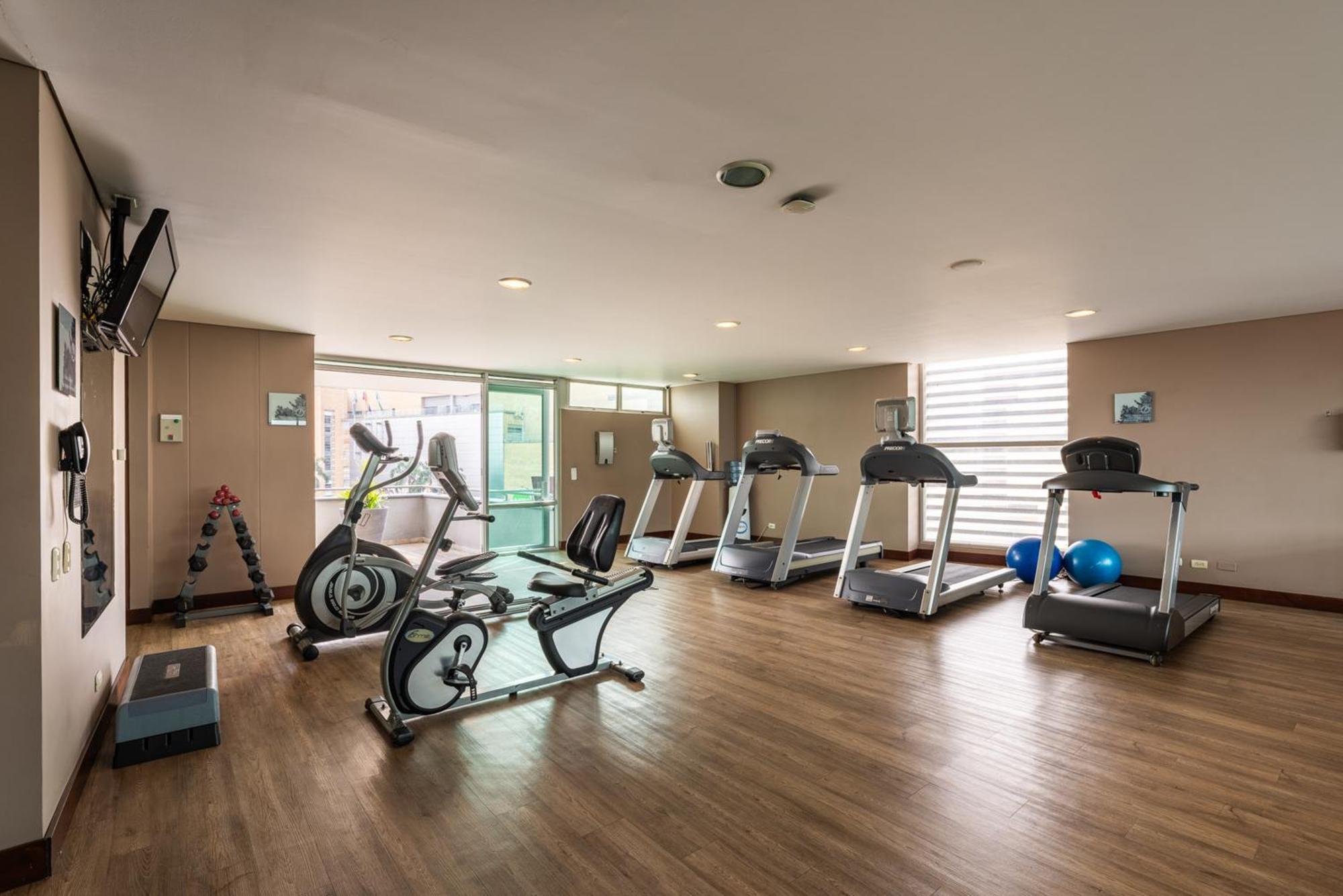 Estelar Apartamentos Medellín Exteriér fotografie